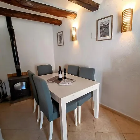 Casa En La Valleta Vakantiehuis Ginestar